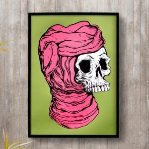 Est?dio El?stico, serigrafia de cr?nio enrolado em turbante rosa choque sobre papel metalizado em verde abacate, cores vibrantes, Bedu?no ? do artista gr?fico Denis Ara?jo.